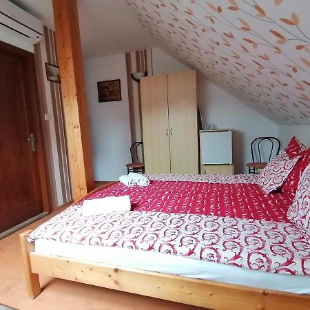 Joos Apartman シャールヴァール エクステリア 写真