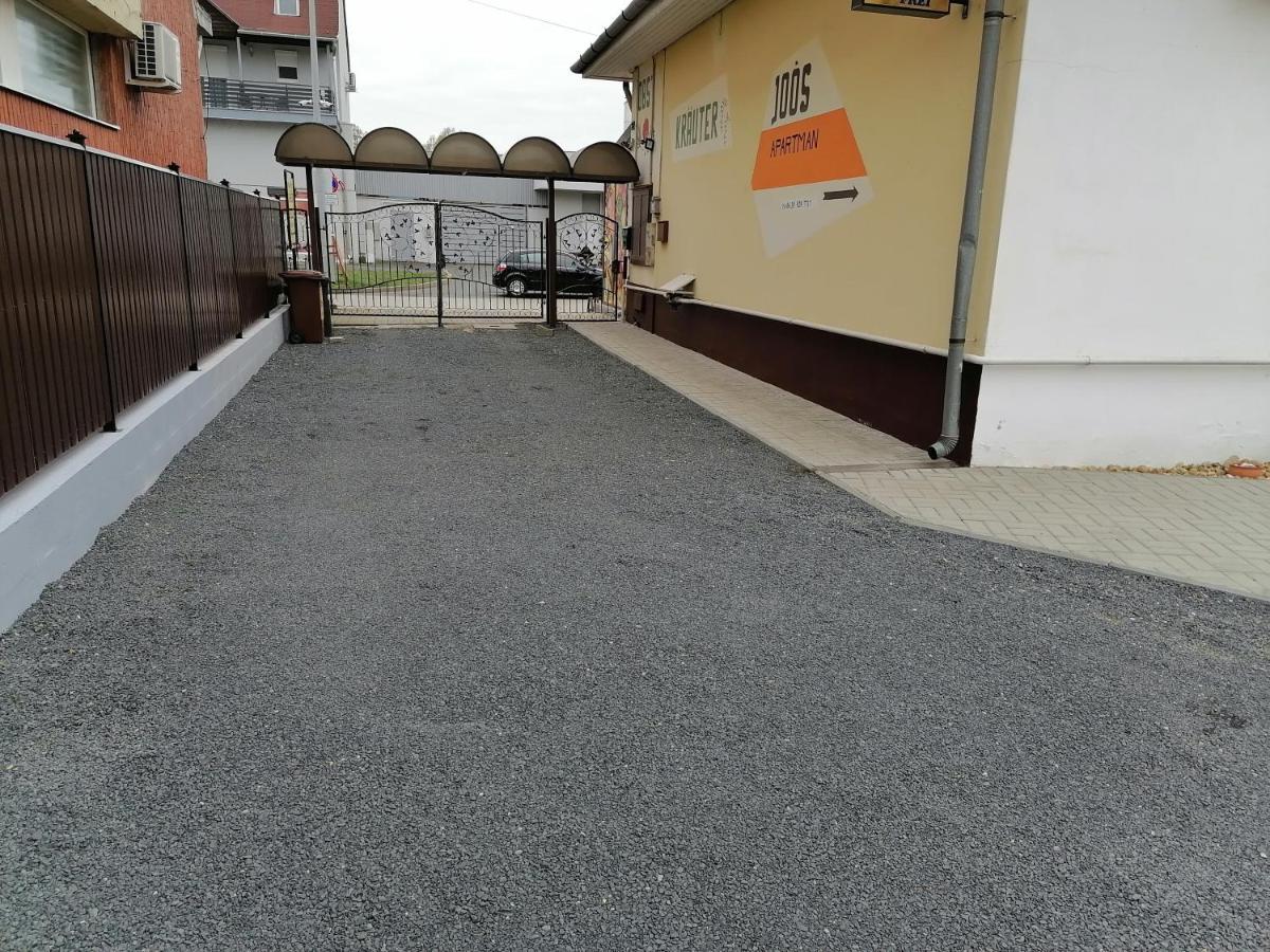 Joos Apartman シャールヴァール エクステリア 写真