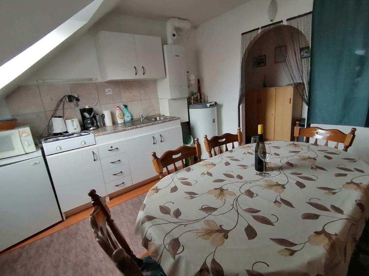 Joos Apartman シャールヴァール エクステリア 写真