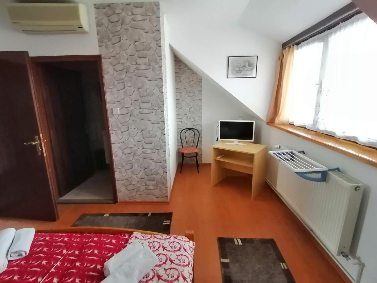 Joos Apartman シャールヴァール エクステリア 写真
